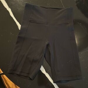 Black lululemon biker shorts